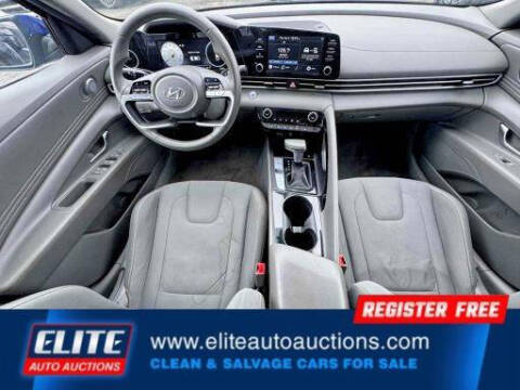 2022 Hyundai Elantra