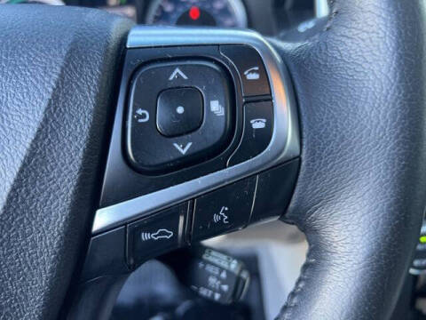 2017 Toyota Camry Hybrid