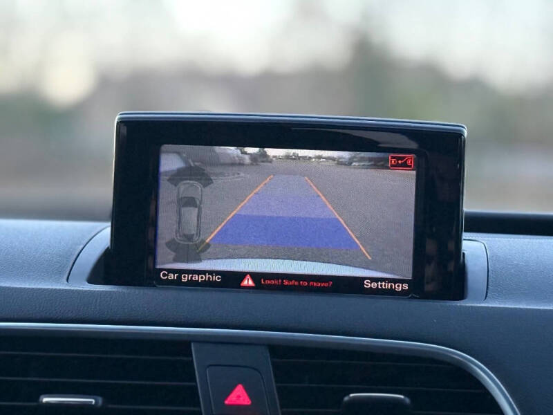 2017 Audi Q3 2.0T quattro Premium