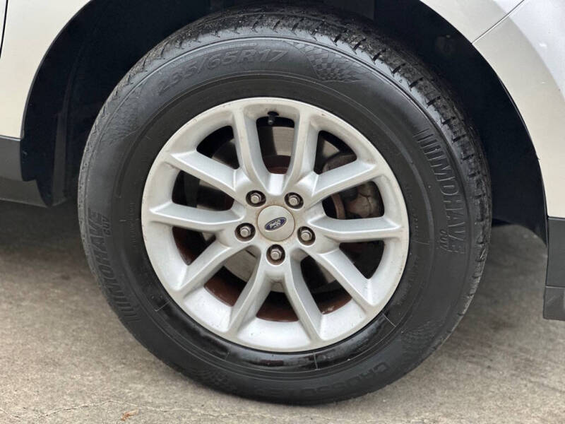 2013 Ford Edge SE