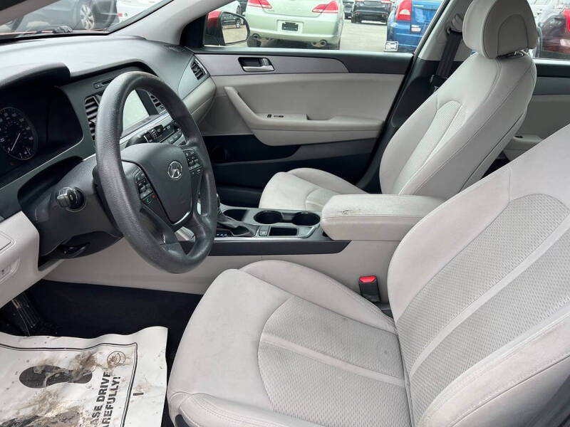 2016 Hyundai Sonata SE