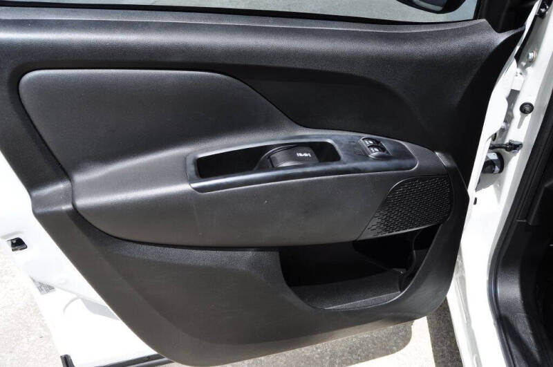 2019 RAM ProMaster City SLT