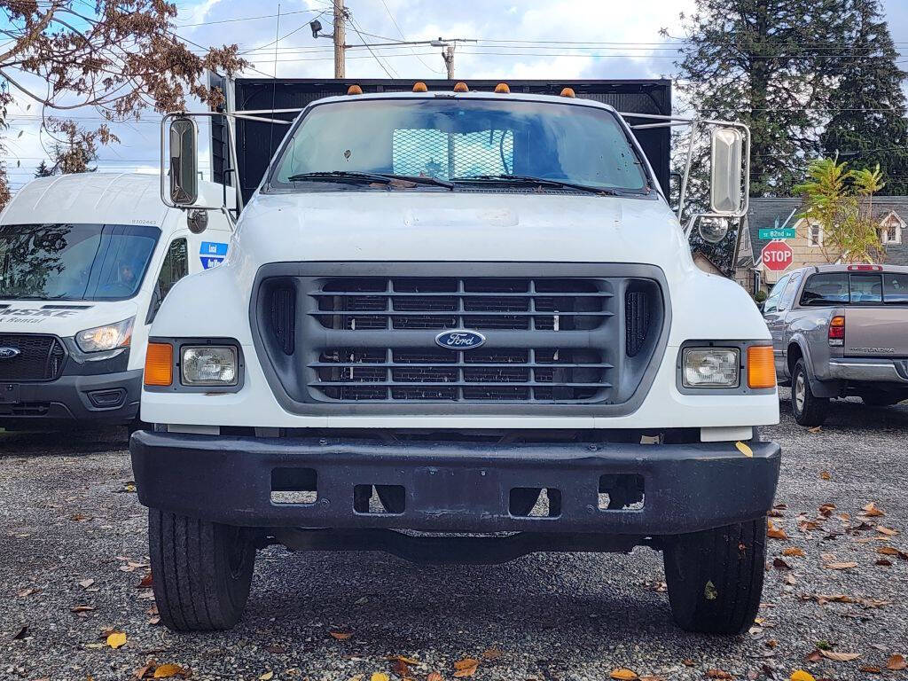 2000 Ford F-650 Super Duty for sale at ETHAN AUTO SALES LLC in Portland, OR