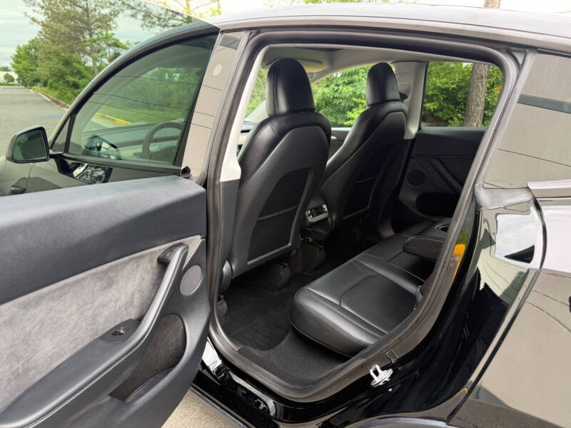 2025 Tesla Model Y Long Range