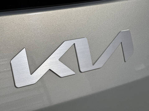 2024 Kia EV9 Land