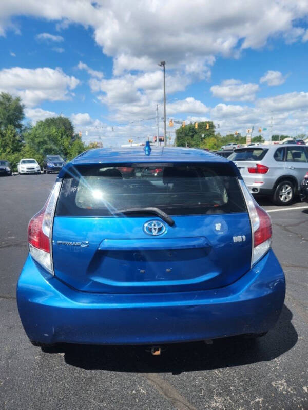2015 Toyota Prius c One