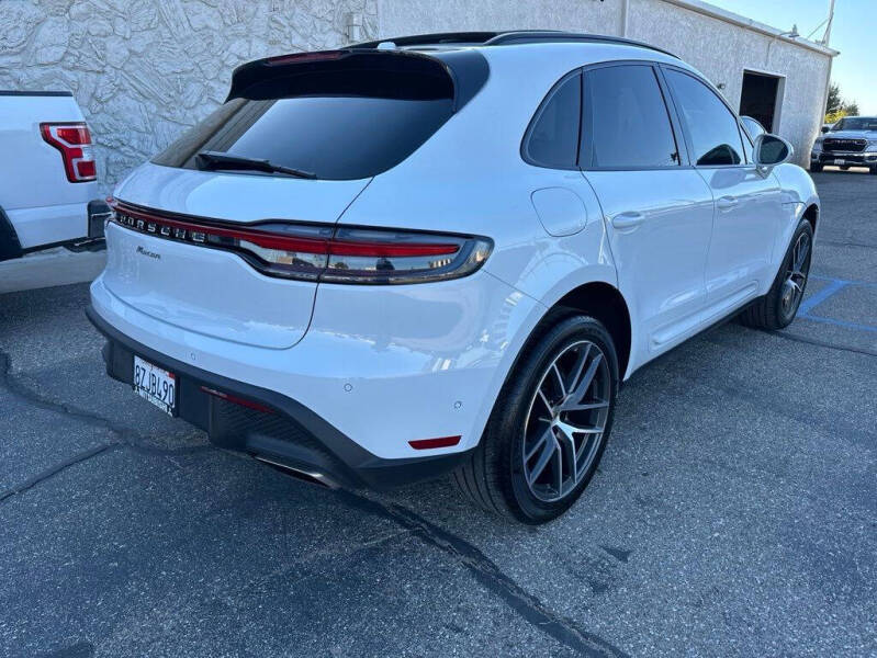 2022 Porsche Macan