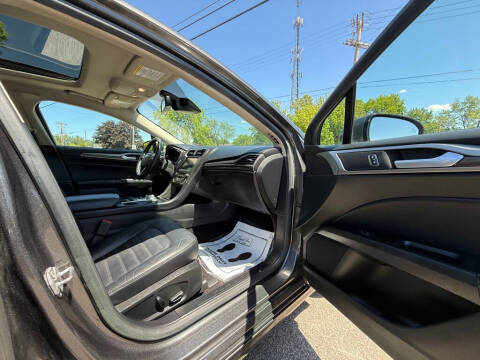 2017 Ford Fusion SE