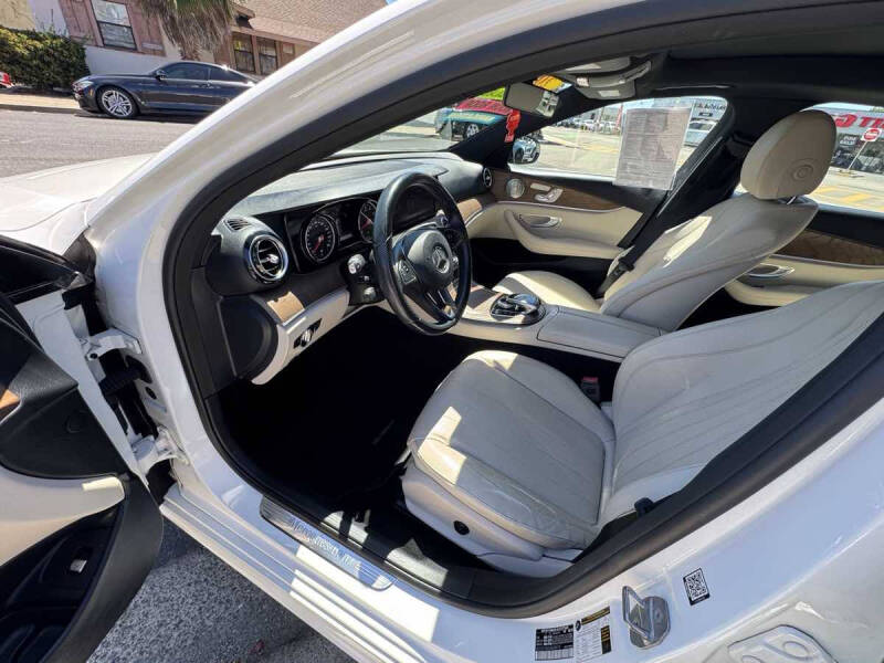 2018 Mercedes-Benz E-Class E 300