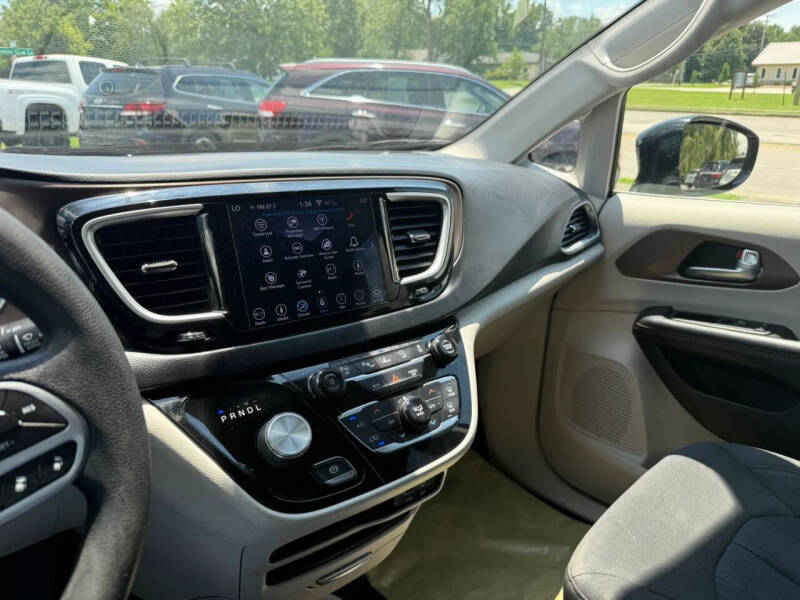 2019 Chrysler Pacifica Touring Plus