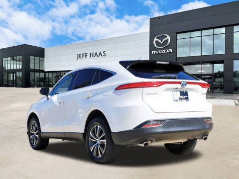 2021 Toyota Venza LE