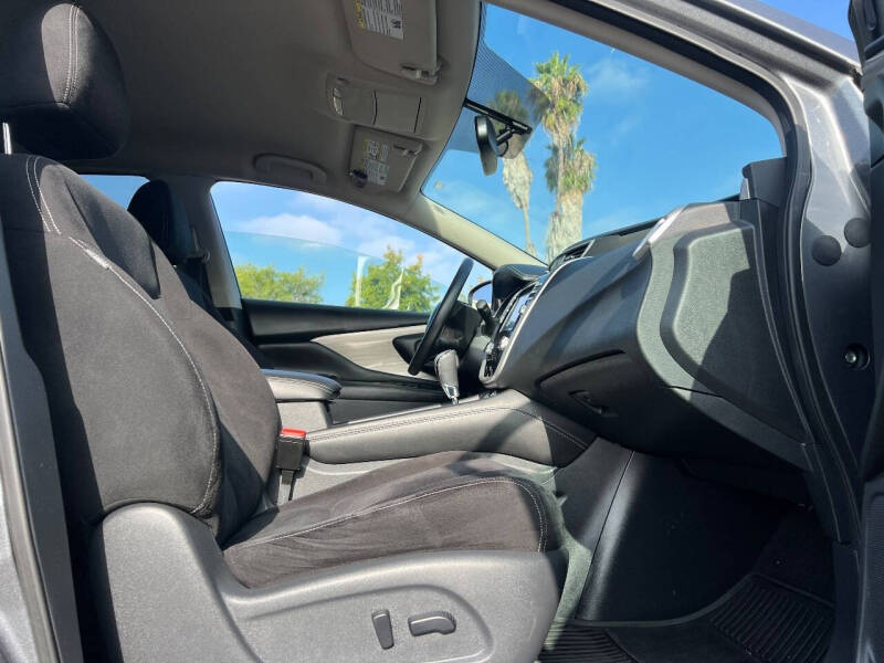 2018 Nissan Murano SV