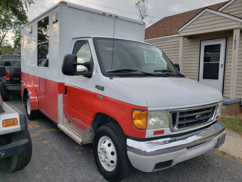 2003 Ford E-Series Chassis for sale at M & A Motors LLC in Marietta GA