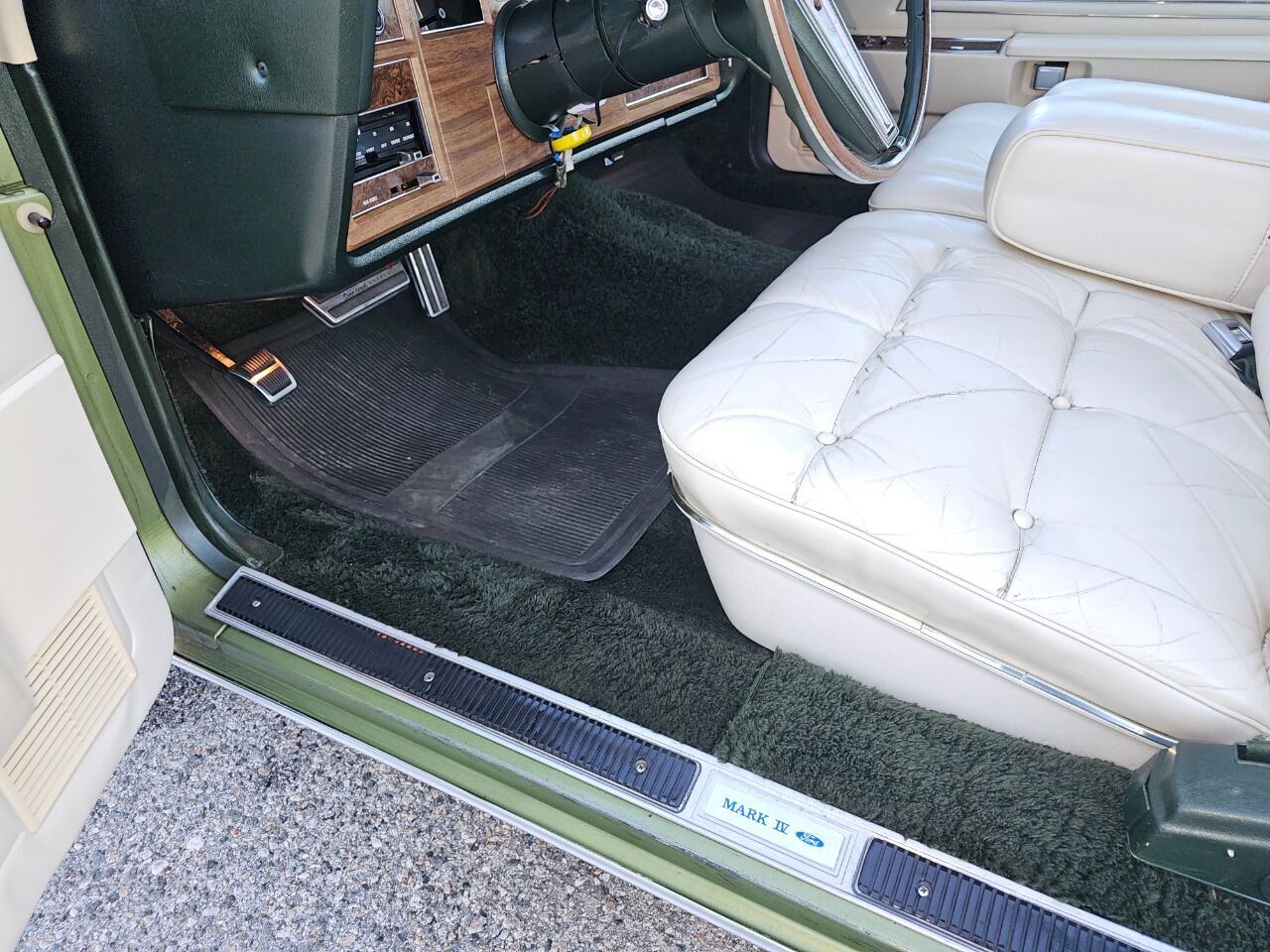 1972 Lincoln Mark IV 56