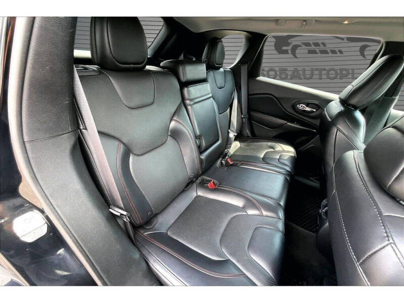 2019 Jeep Cherokee Trailhawk Elite