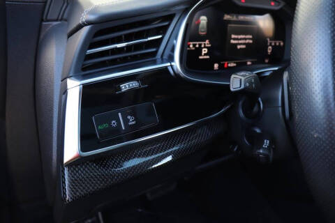 2023 Audi SQ8 4.0T quattro Prestige