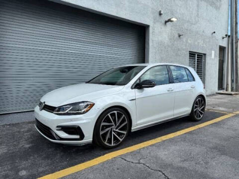 2018 Volkswagen Golf R