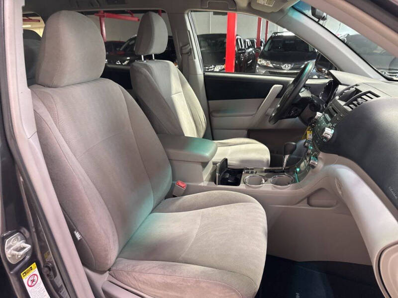 2012 Toyota Highlander