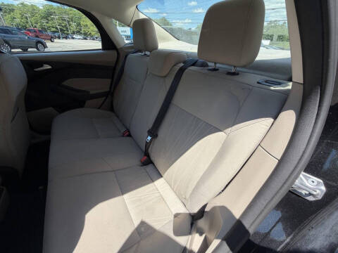 2015 Ford Focus SE