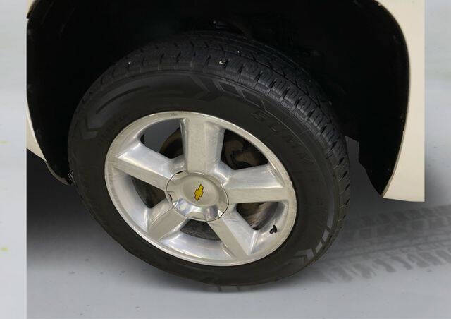 2013 Chevrolet Avalanche LTZ Black Diamond