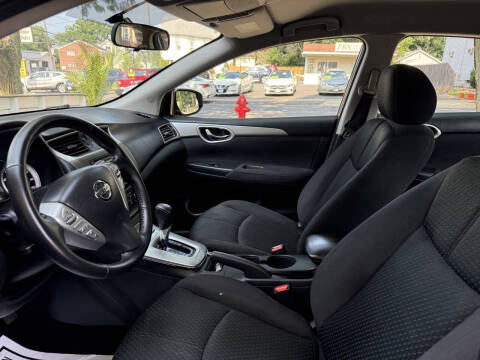 2013 Nissan Sentra SR