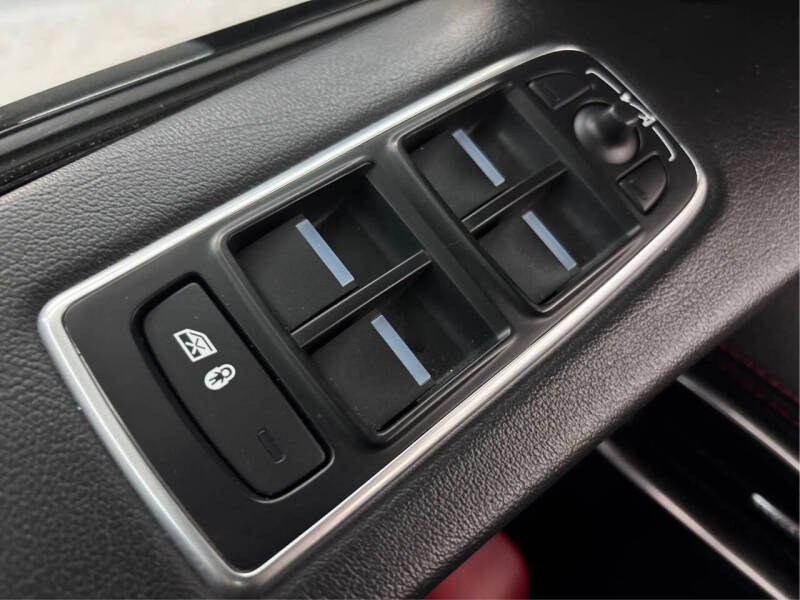 2020 Jaguar F-PACE S