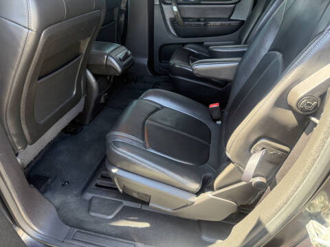 2016 GMC Acadia SLT-1