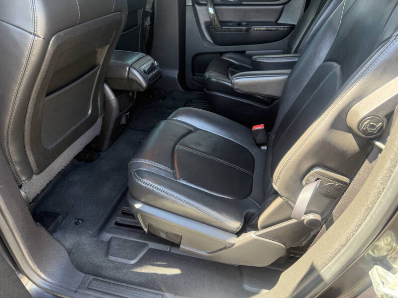 2016 GMC Acadia SLT-1