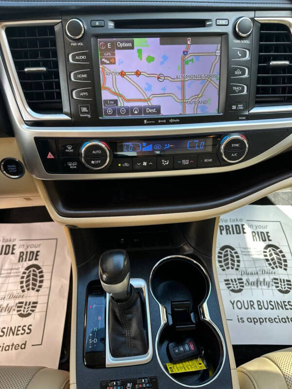 2016 Toyota Highlander