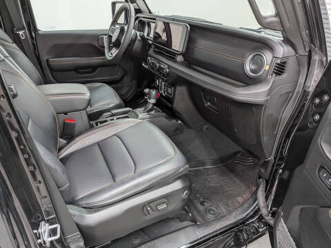 2024 Jeep Wrangler Sahara 4xe
