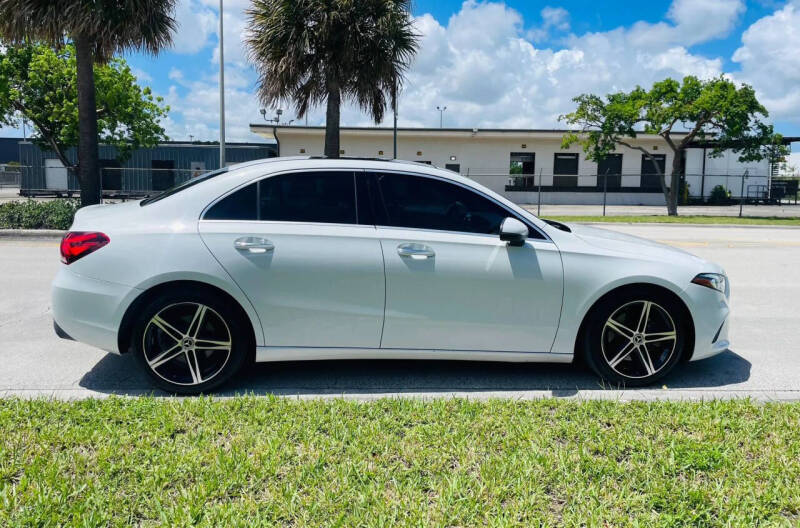 2020 Mercedes-Benz A-Class A 220