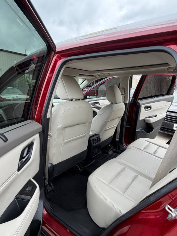 2021 Nissan Rogue SL