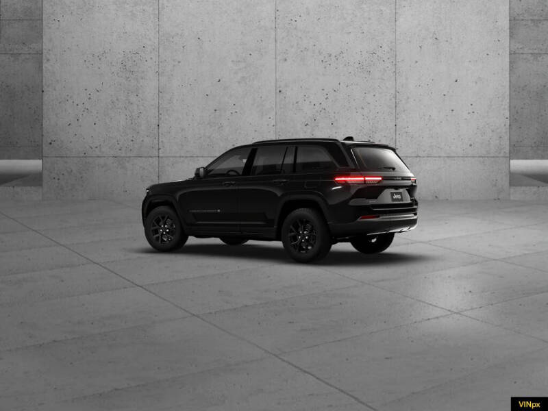 2026 Jeep Grand Cherokee Altitude