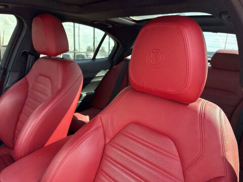 2023 Alfa Romeo Giulia Veloce