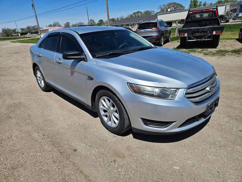 2015 Ford Taurus SE
