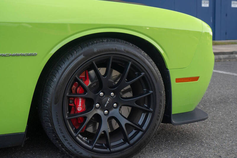 2015 Dodge Challenger SRT Hellcat
