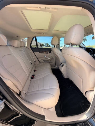 2019 Mercedes-Benz GLC GLC 300