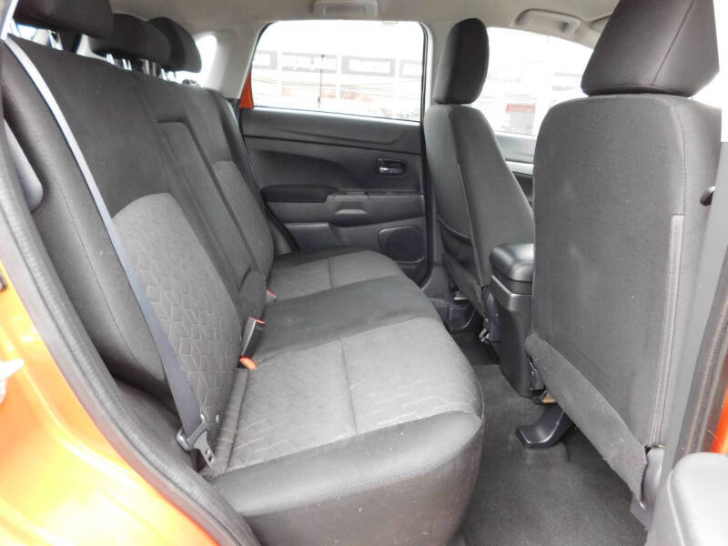 2020 Mitsubishi Outlander Sport ES