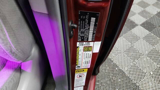 2014 Toyota Sienna LE 7-Passenger