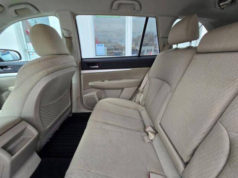 2010 Subaru Outback 2.5i Premium