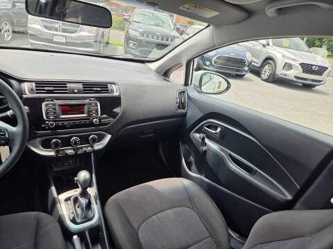 2017 Kia Rio LX