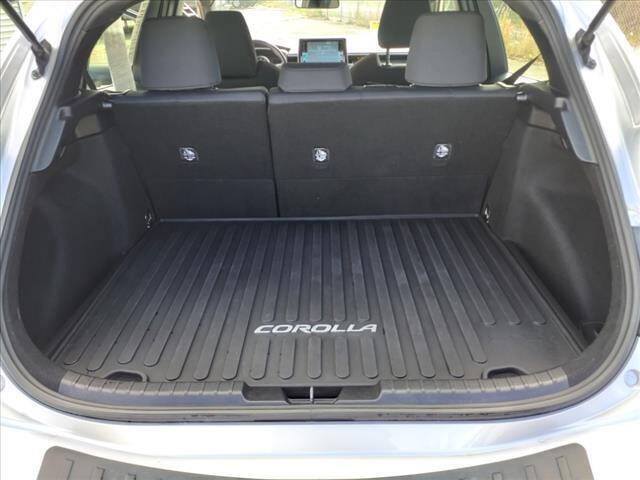 2022 Toyota Corolla Hatchback SE