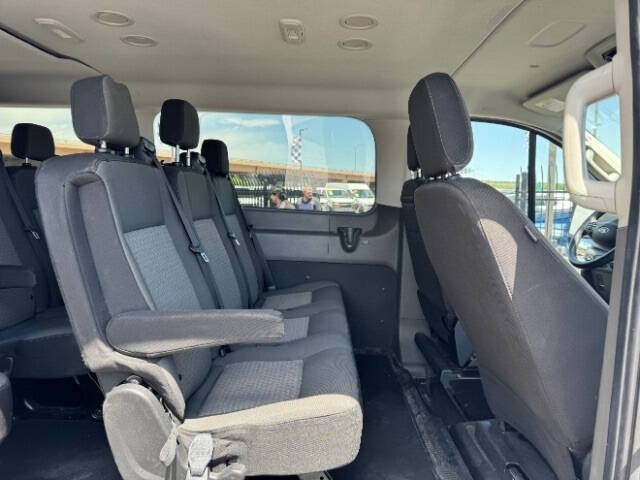 2023 Ford Transit 350 XLT