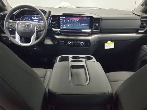 2026 GMC Sierra 1500 Elevation Standard