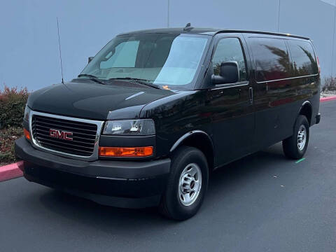 2023 GMC Savana 2500