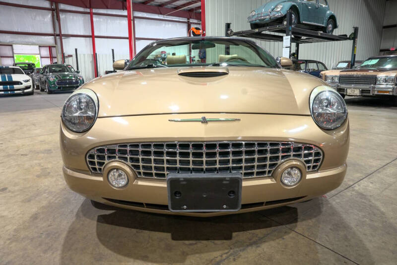 2005 Ford Thunderbird Deluxe