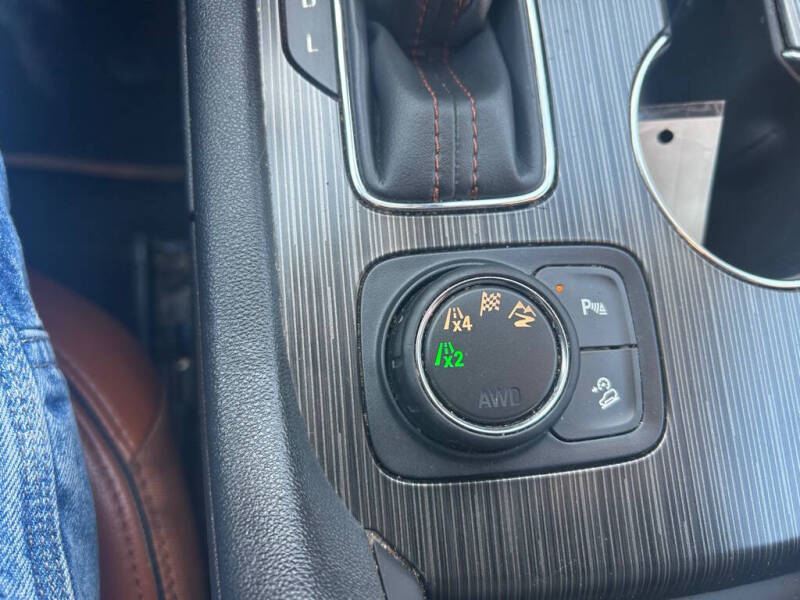 2017 GMC Acadia SLT-1