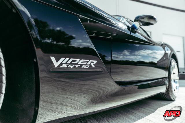 2006 Dodge Viper SRT-10