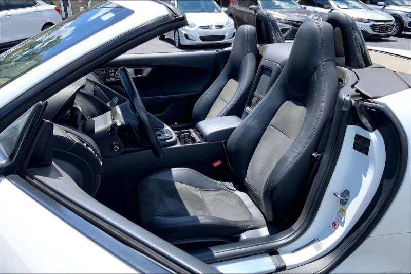 2017 Jaguar F-TYPE