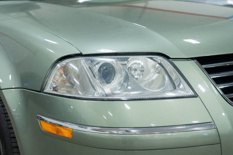 2002 Volkswagen Passat GLX 4Motion